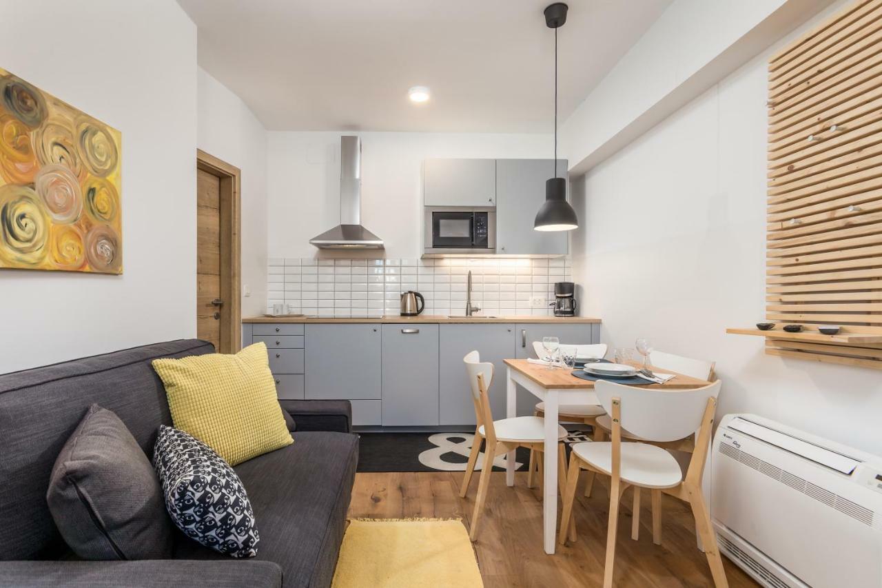 Rika Apartments On The Seaside Ngoại thất bức ảnh